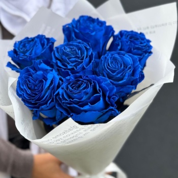 Букет из 7 синих роз Эквадор